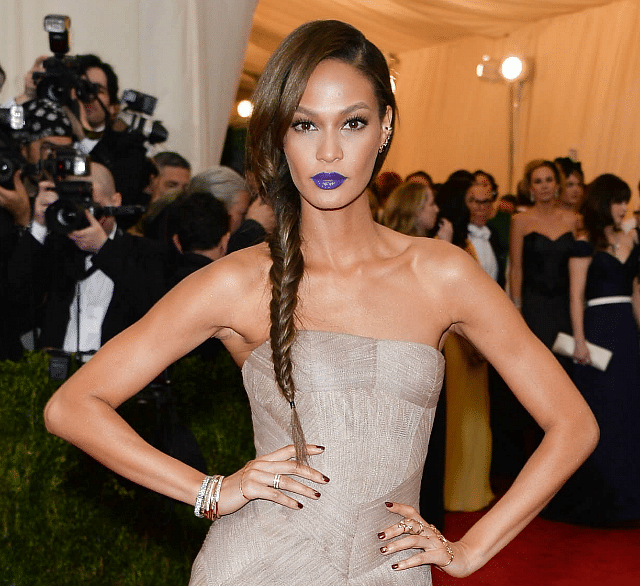You've got to check out the shocking purple lippie on Joan Smalls b1.png